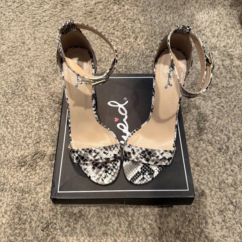 Snakeskin Block Heel Sandals - Ankle Strap Size 6.5